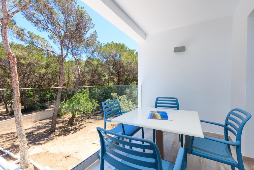 Pinos Playa Suites Platja de Migjorn Eksteriør billede