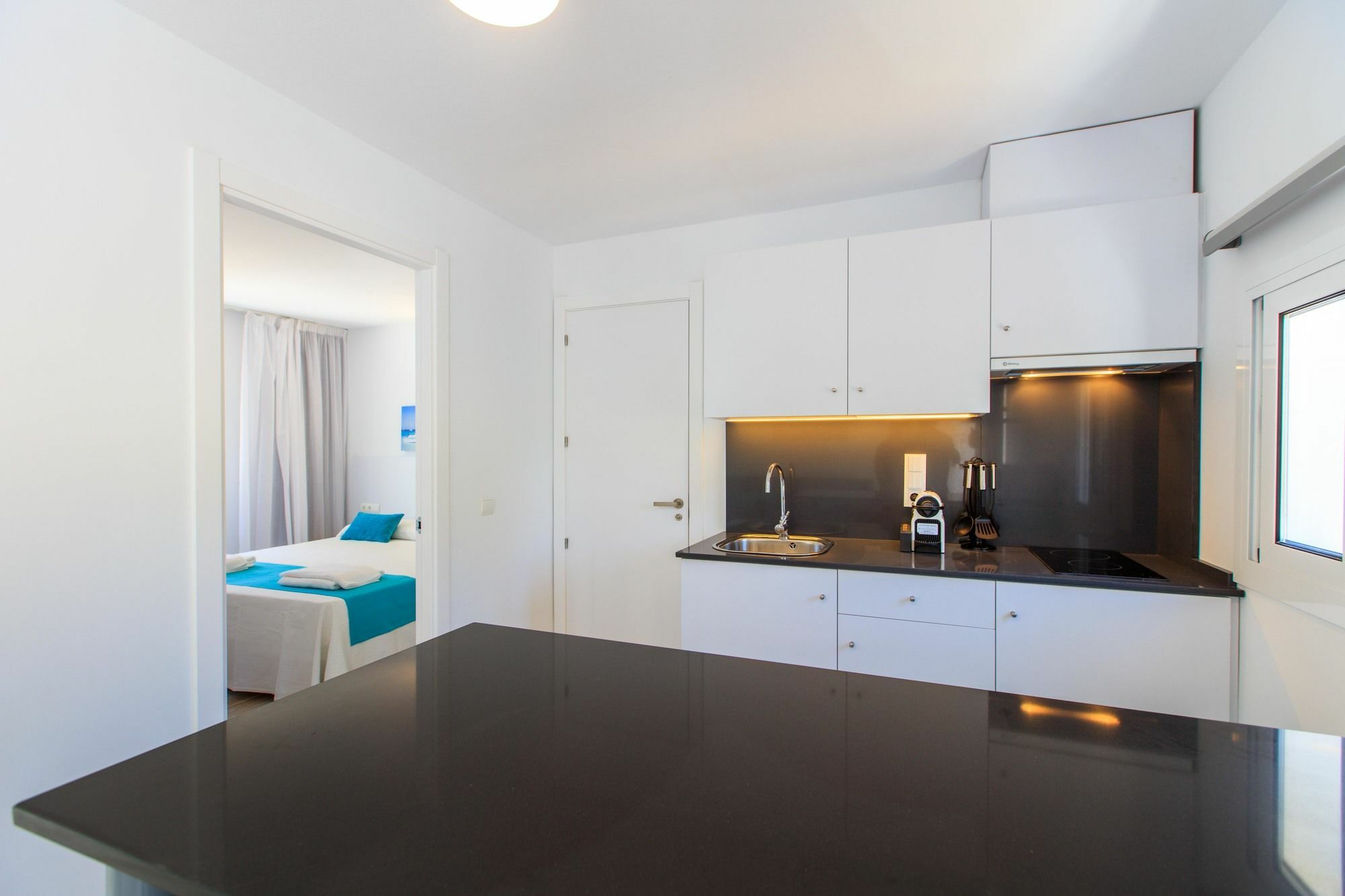 Pinos Playa Suites Platja de Migjorn Eksteriør billede